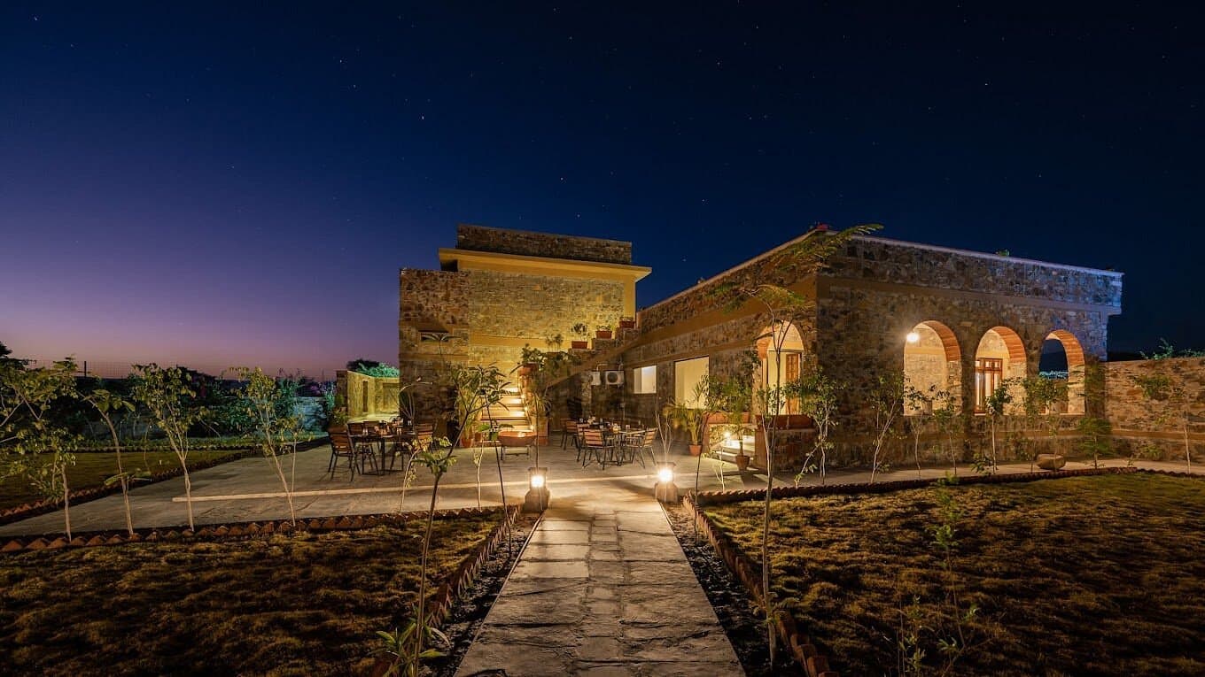 SARISKA COURTYARD by ARMR HOSPITALITY thumbnail 2