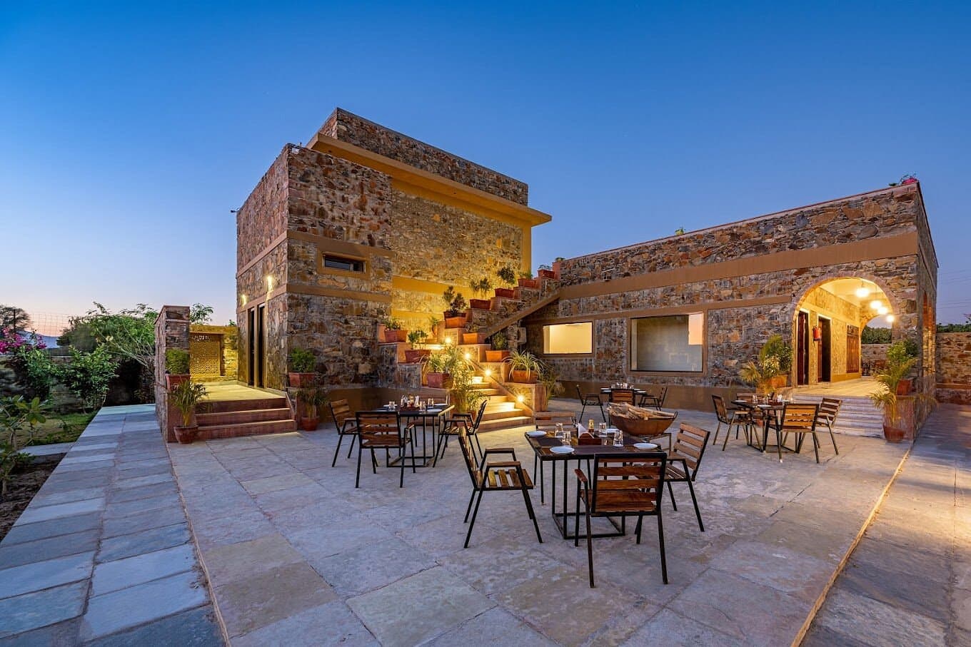 SARISKA COURTYARD by ARMR HOSPITALITY thumbnail 3