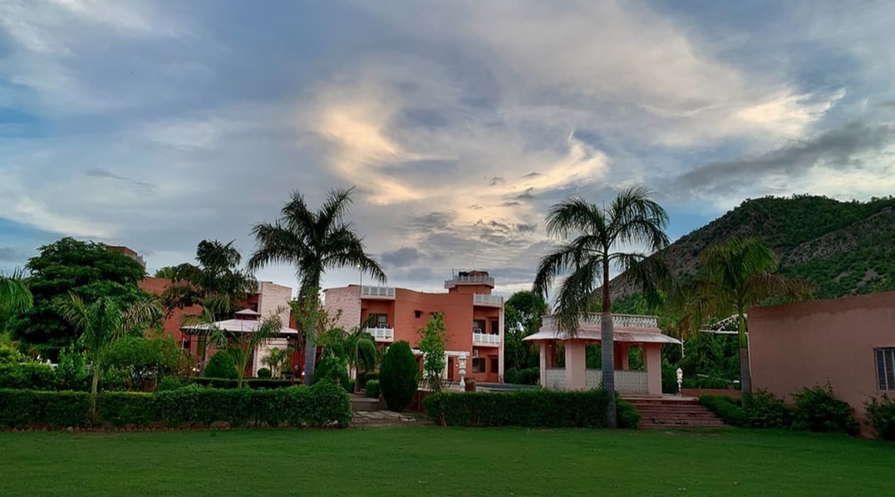 Sariska Tiger Camp Resort